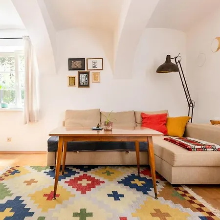 Central, Calm Oasis With Private Parking
